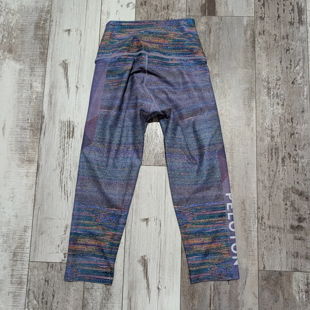 Peloton x With Blizzard Capri s small‎ Leggings Ac